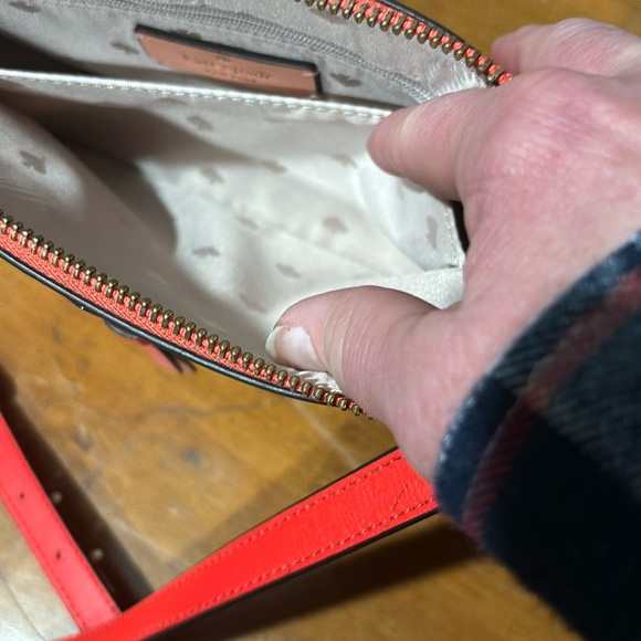 EUC Kate Spade Bright Red Adel Medium Zip Top Crossbody Adjustable Strap - Picture 12 of 16